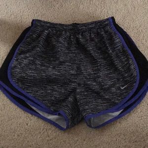 Running shorts